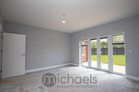 6 Aubrey Close, Earls Colne, Colchester, CO6 2FG