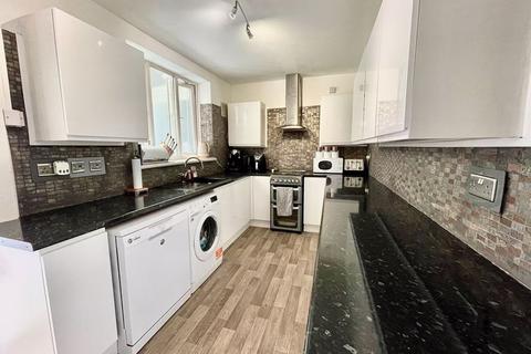 31a Anton Road, South Ockendon, RM15 5AT