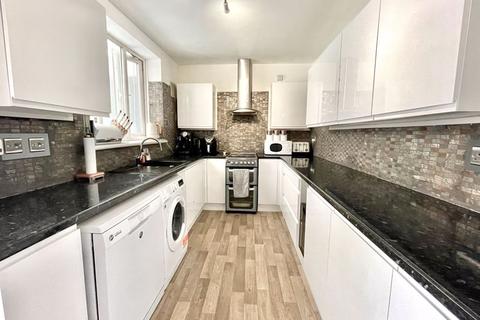 31a Anton Road, South Ockendon, RM15 5AT