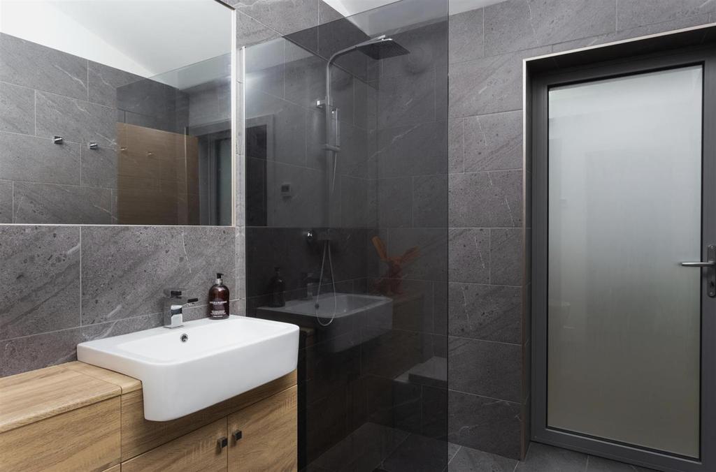 WC / Shower Room