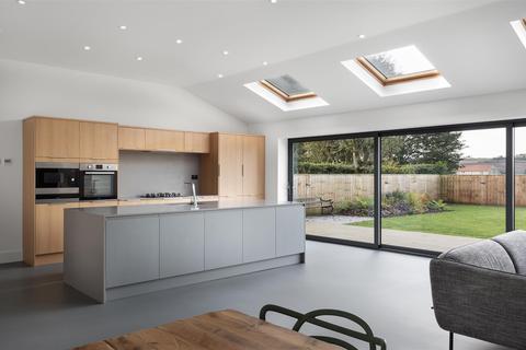 5 Hillview, Sunderland, SR3 3TL