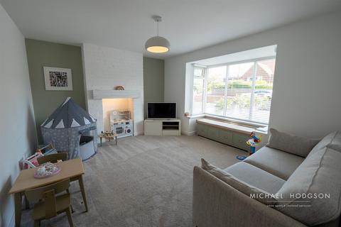5 Hillview, Sunderland, SR3 3TL