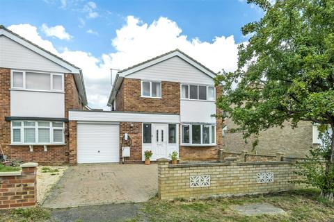 7 Bourneside, Bedford, MK41 7EG