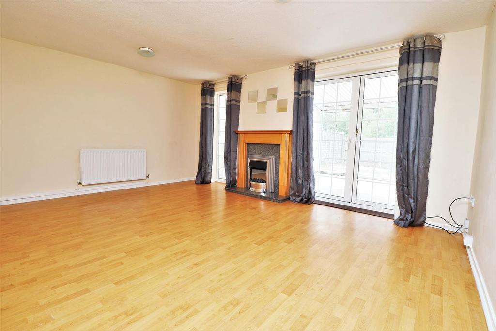 Lynmouth Close, Horeston Grange... 3 bed semidetached house £850 pcm