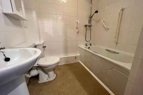 1 bedroom retirement property for sale - Pittman Gardens, Ilford