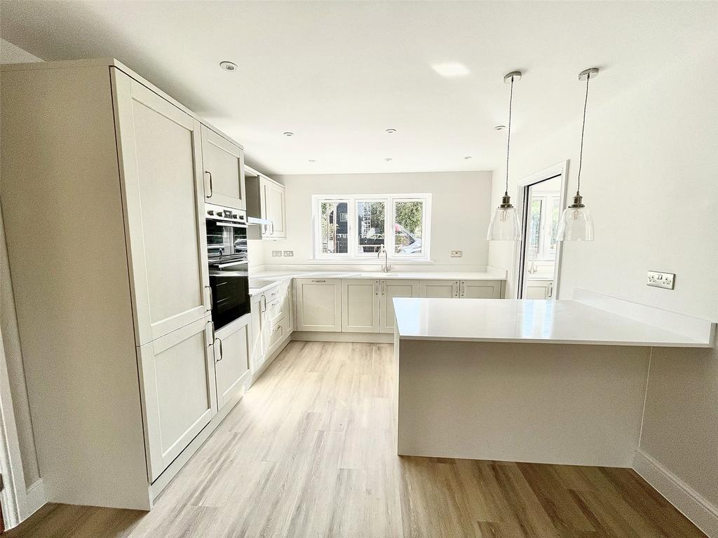 Plot 1 Kitchen