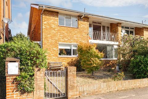 4c Beaufort Road, Reigate, RH2 9DJ