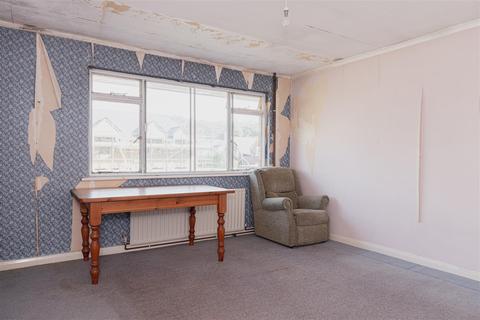 4c Beaufort Road, Reigate, RH2 9DJ