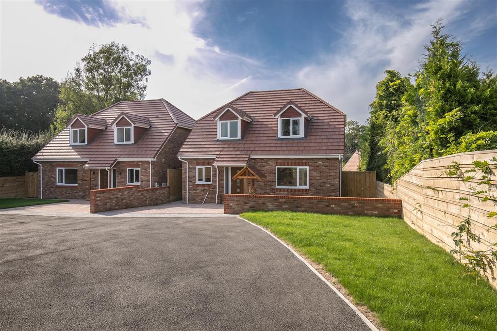 Chiddingly Road, Horam, Heathfield 3 bed detached house for sale £500,000