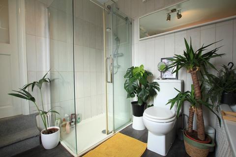 12 Felix Road, Bristol, BS5 0JL
