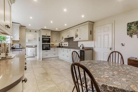 5 bedroom detached house for sale - Bakers Lane, Norton, Daventry, Northamptonshire