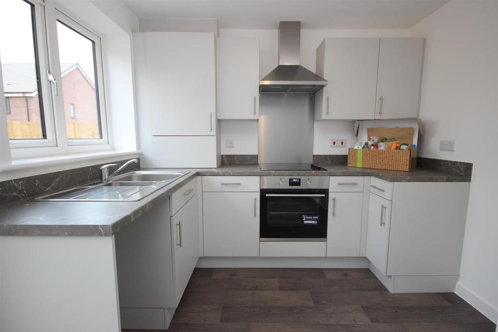 Kitchen.JPG