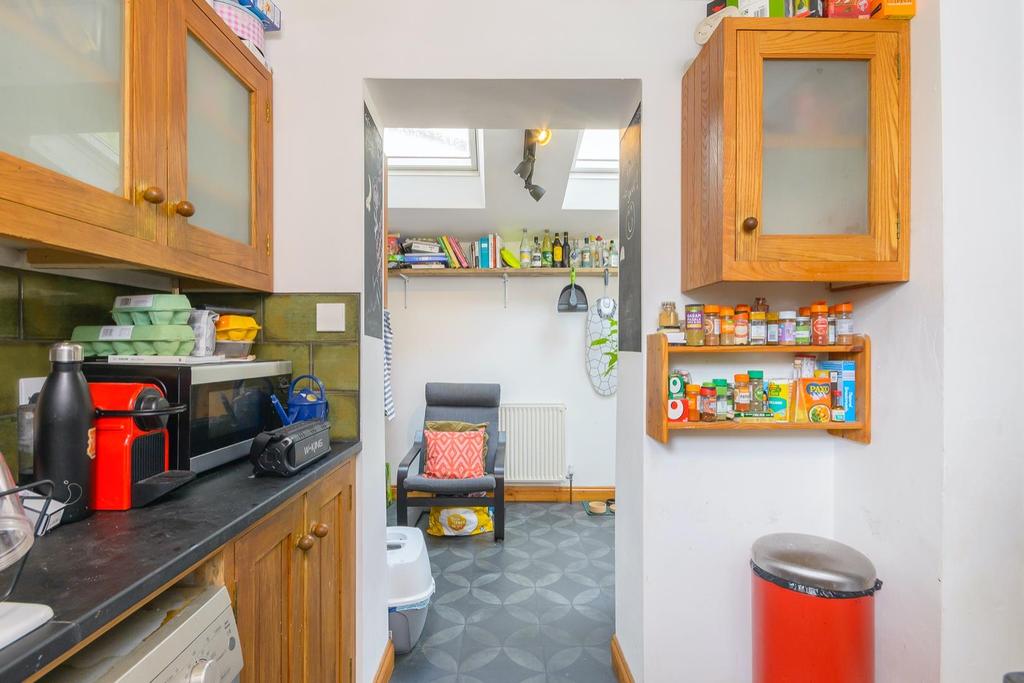 DAORANIM61 FFG - Kitchen A.jpg