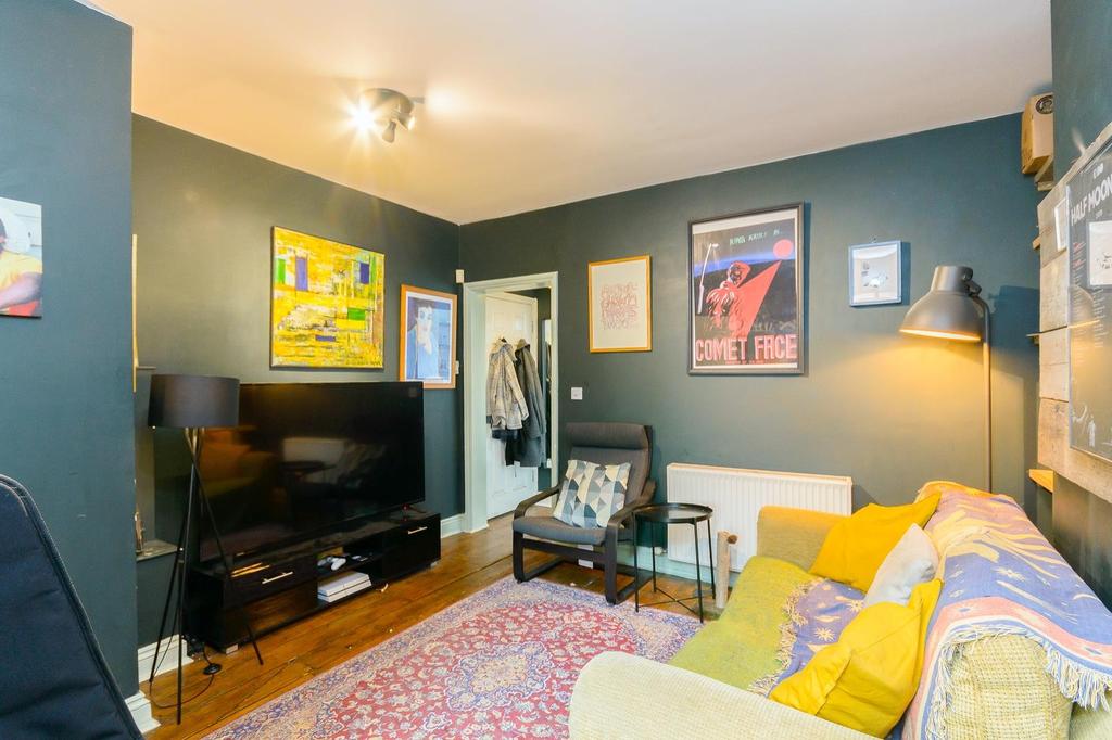 DAORANIM61 FFG - Living Room B.jpg