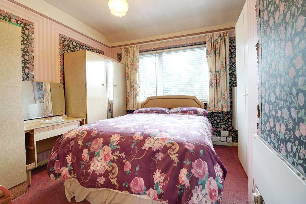 Bedroom 1 (Double)
