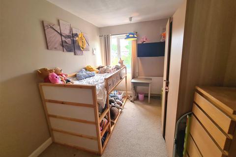 9 Tudor Road, Nuneaton, CV10 9EE
