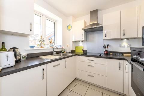 2 bedroom apartment for sale - Miller Place, High View, Bedford, MK41 8EZ