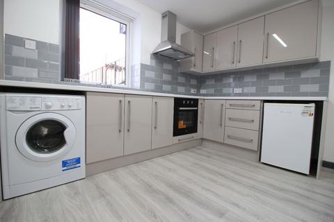 1 bedroom apartment to rent, James Street, Blackburn. Lancs. BB1 6BE