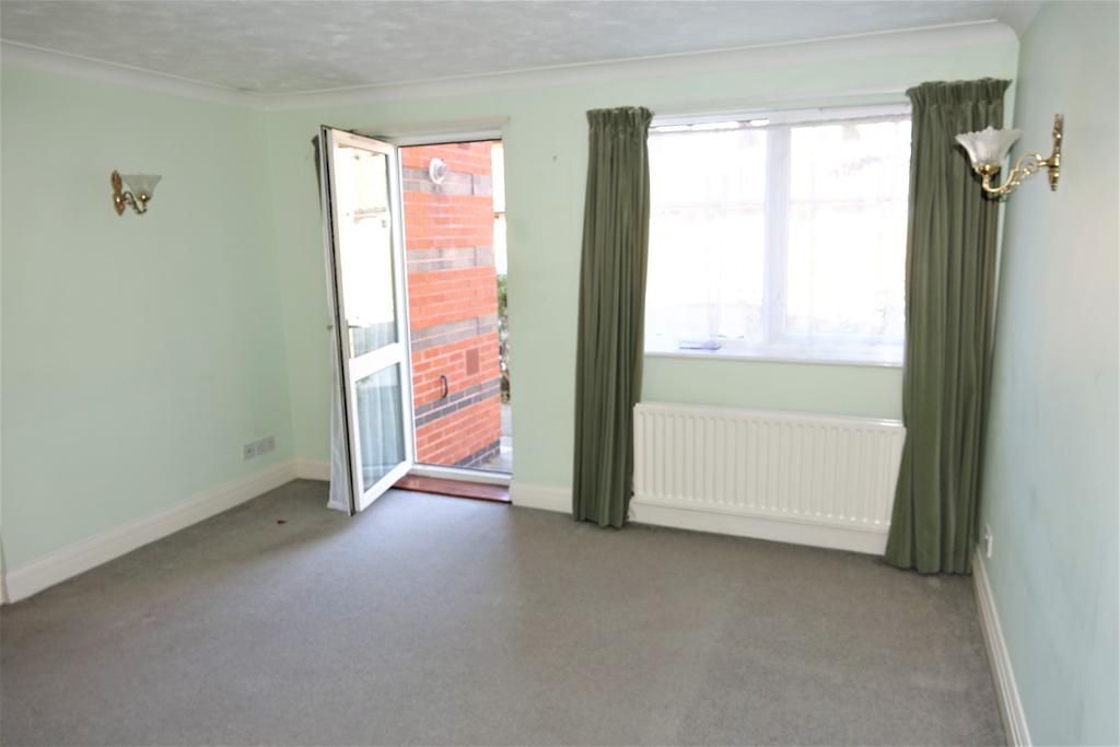 Victoria Drive, Bognor Regis 1 bed flat £157,500
