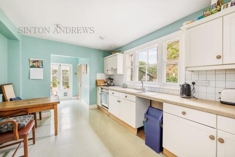 24 Sunnyside Road, London, W5 5HU