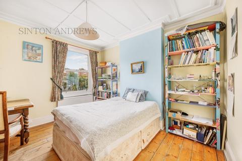24 Sunnyside Road, London, W5 5HU
