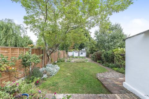 177 Eden Way, Beckenham, BR3 3DR