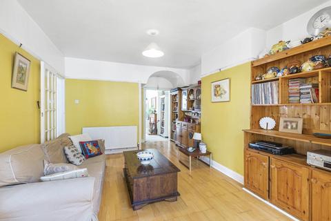 177 Eden Way, Beckenham, BR3 3DR