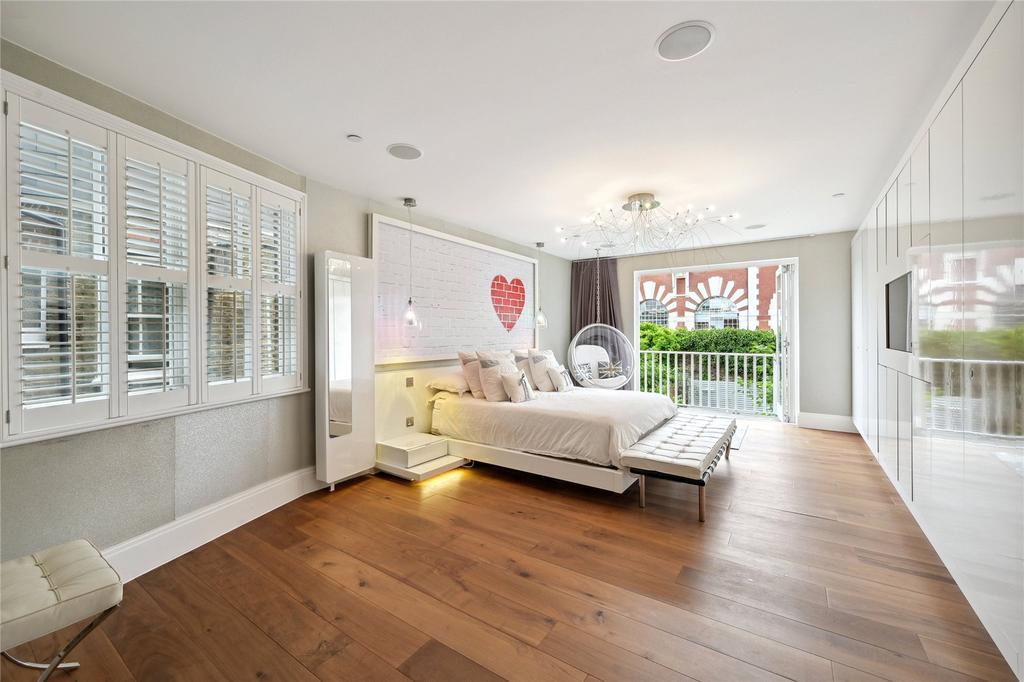 Principle Bedroom