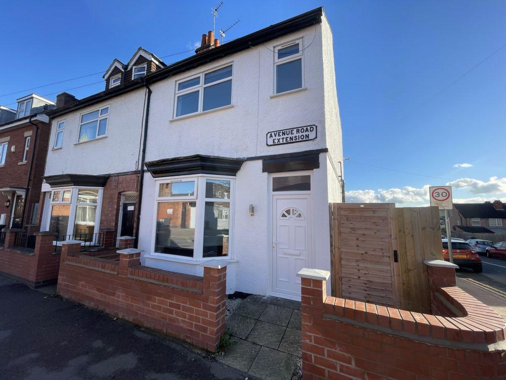 Avenue Road Extension, Leicester, LE2 3 bed semidetached house £284,950