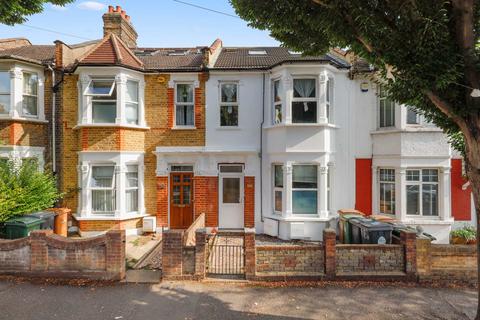 3 bedroom flat for sale, Chesterfield Road, Leyton E10