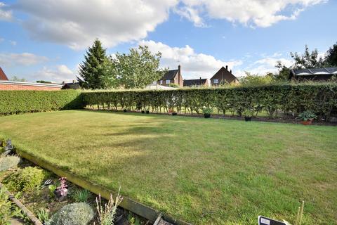 10 Beech Avenue, Hulland Ward, Ashbourne, DE6 3FF