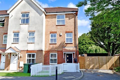 4 bedroom townhouse for sale - Lacey Road, Portsmouth, Hampshire