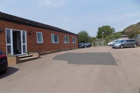 Land to rent - Pytchley Lodge Road, Kettering, NN15