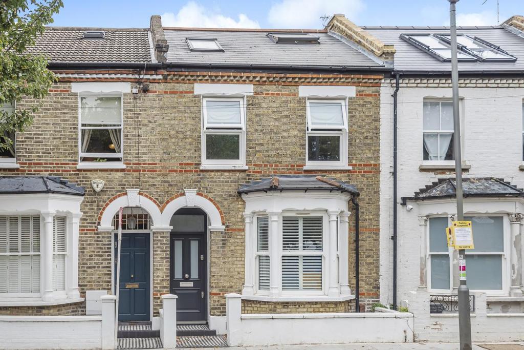 Rowena Crescent, Battersea 4 bed terraced house £1,250,000