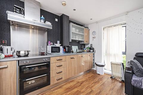 1 bedroom flat for sale, Woodmill Road, E5, Clapton, London, E5