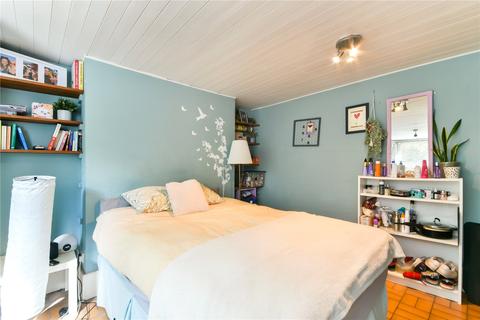 84 Mortimer Road, London, N1 4LH