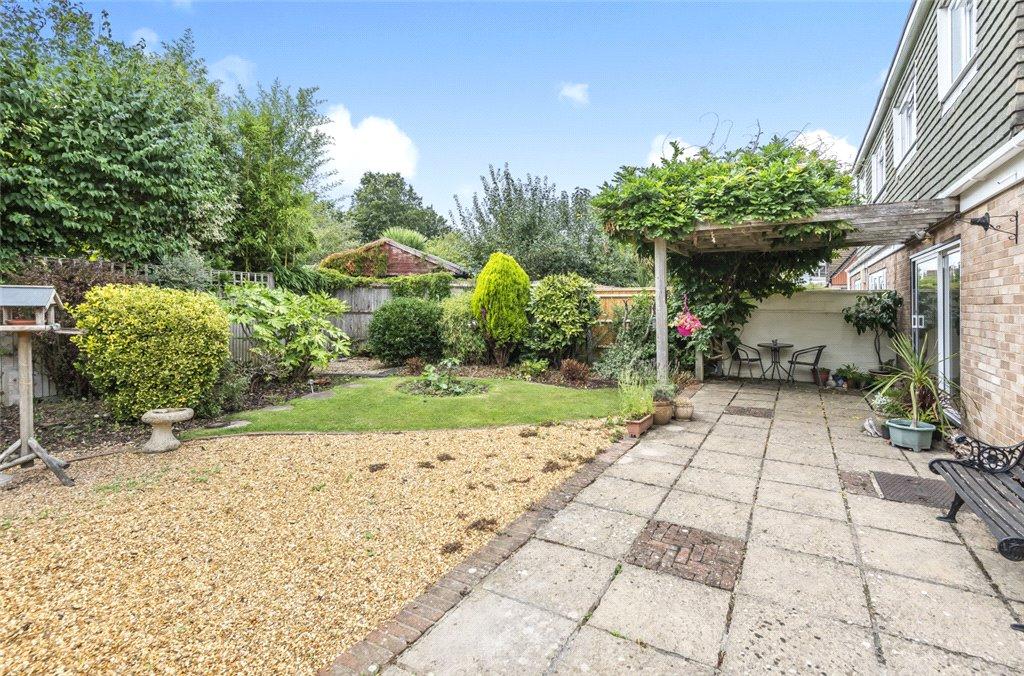 Firgrove Close, North Baddesley, Southampton, Hampshire 3 bed semidetached house £395,000