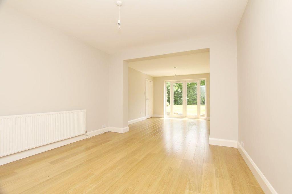 Suffolk Road, North Harrow, HA2 3 bed detached house £750,000