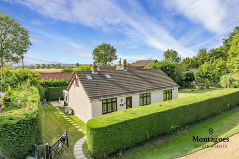4 bedroom detached house for sale, Epping Long Green, Epping Green, CM16