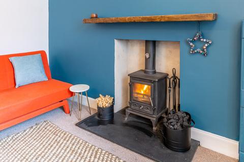 16 Annfield, Edinburgh, EH6 4JF
