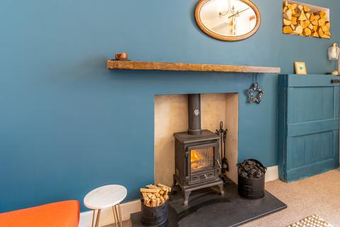 16 Annfield, Edinburgh, EH6 4JF