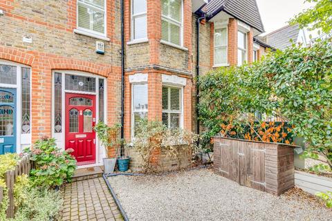 27 Ailsa Avenue, Twickenham, TW1 1NF