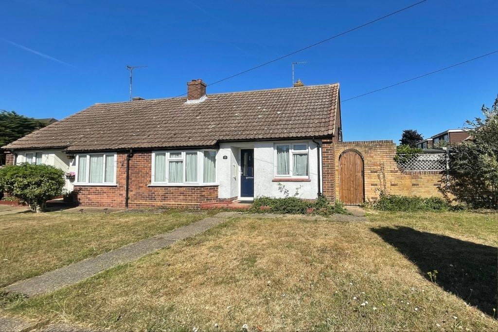 Margate Road, Herne Bay 2 bed semidetached bungalow £280,000