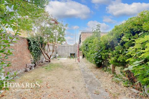 56 All Saints Road, Lowestoft, NR33 0JL