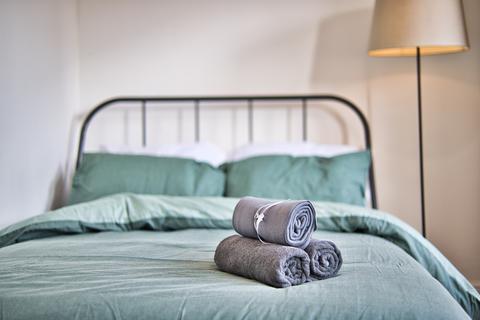 undefined, Cambridge Heath, Bethnal Green, London, E2