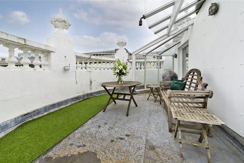 4 bedroom apartment to rent, Bramley Road, Ladbroke Grove, London, W10