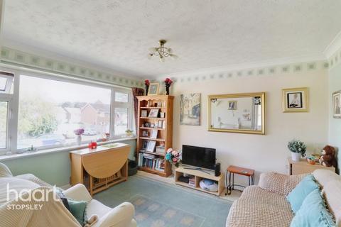 12 Green Oaks, Luton, LU2 7TH