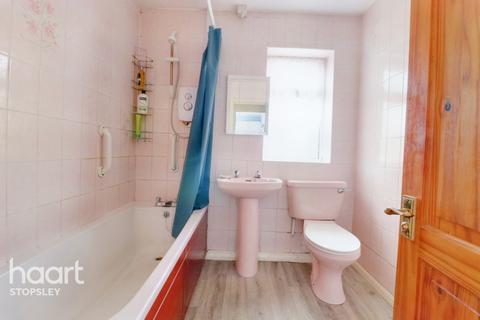 12 Green Oaks, Luton, LU2 7TH