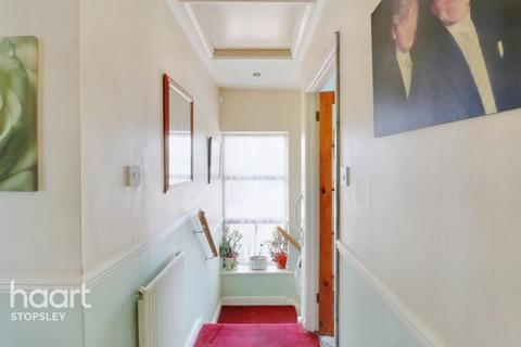 12 Green Oaks, Luton, LU2 7TH