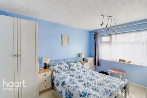 12 Green Oaks, Luton, LU2 7TH